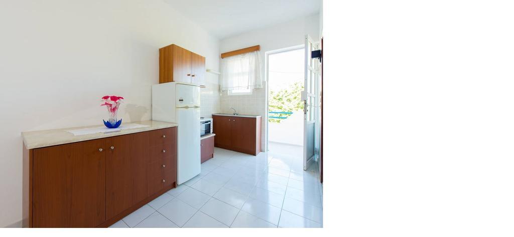 Merryland Studios & Apartments Kremasztí Szoba fotó